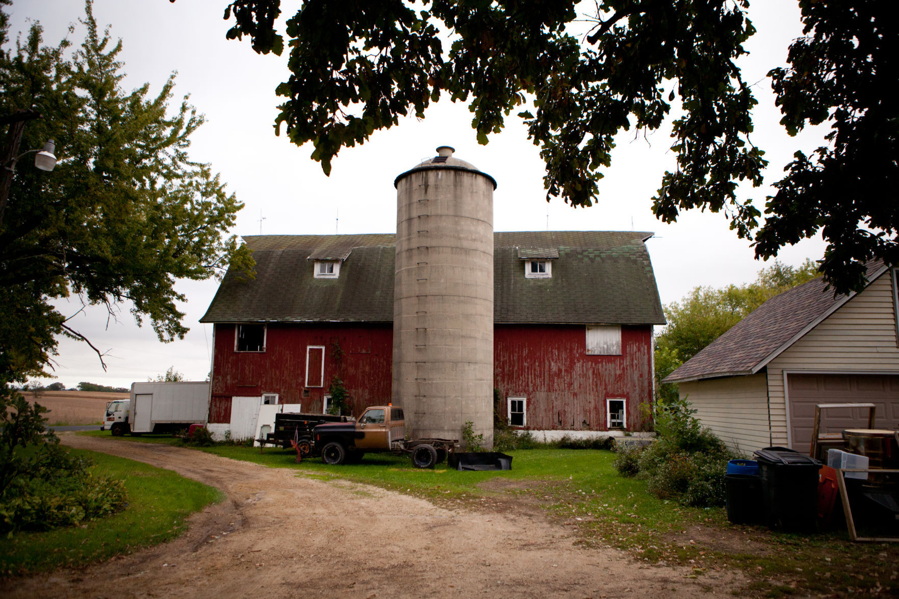 barn.jpg